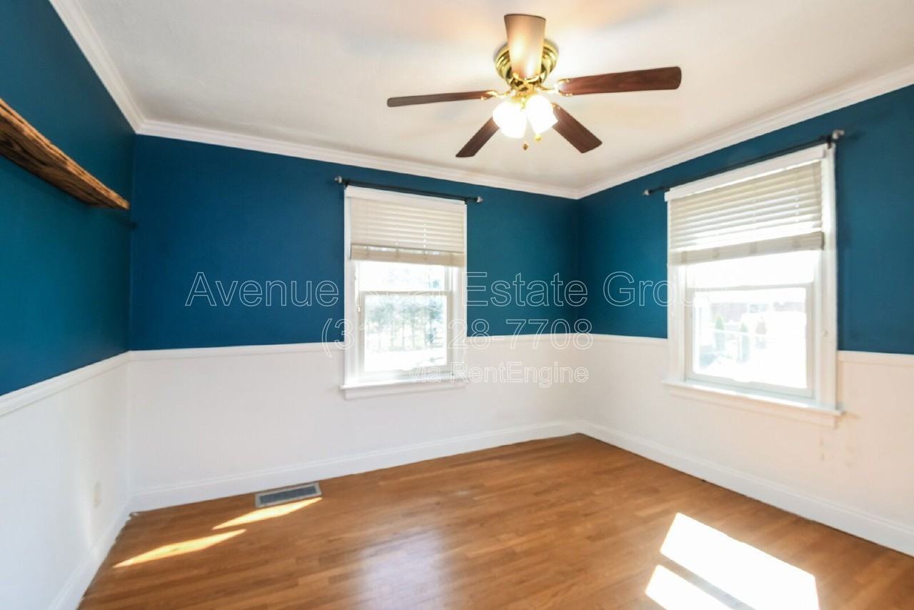 9150 Wayne Dr - Photo 7 of 15