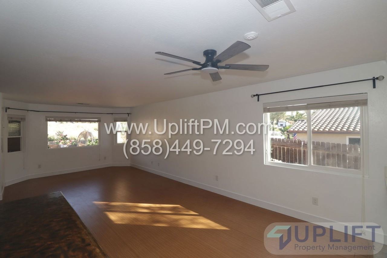 23357 Glenn Ellen Way - Photo 4 of 18