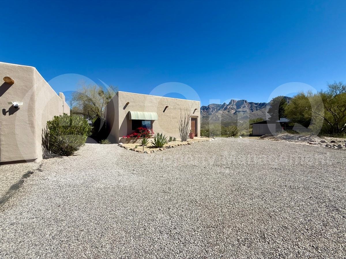 11484 N 1st Ave - Photo 5 of 36