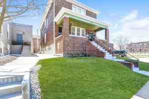 featured image of 4370 Swan Ave #B