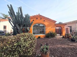 featured image of 2068 San Francisco Ave