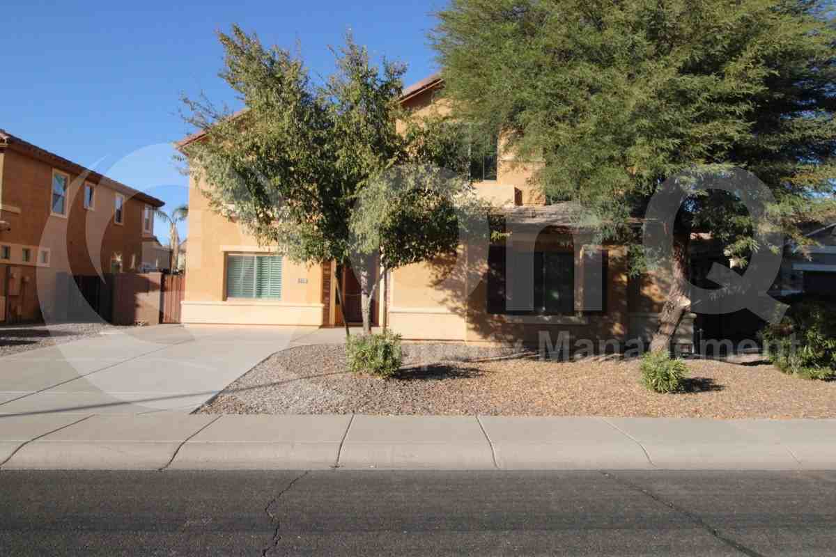 728 E Hummingbird Way - Photo 2 of 40