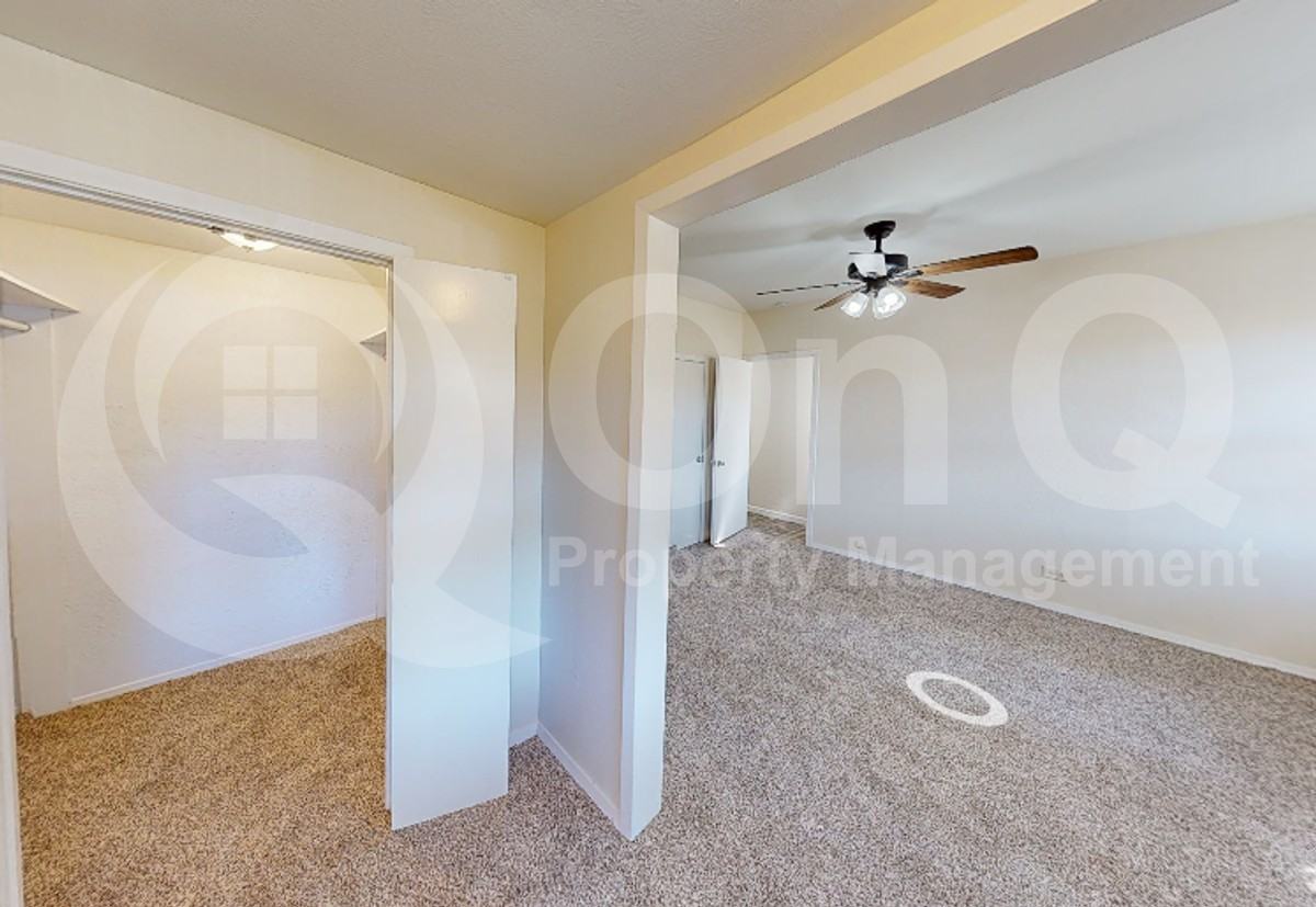 224 W Hull St #B - Photo 6 of 13