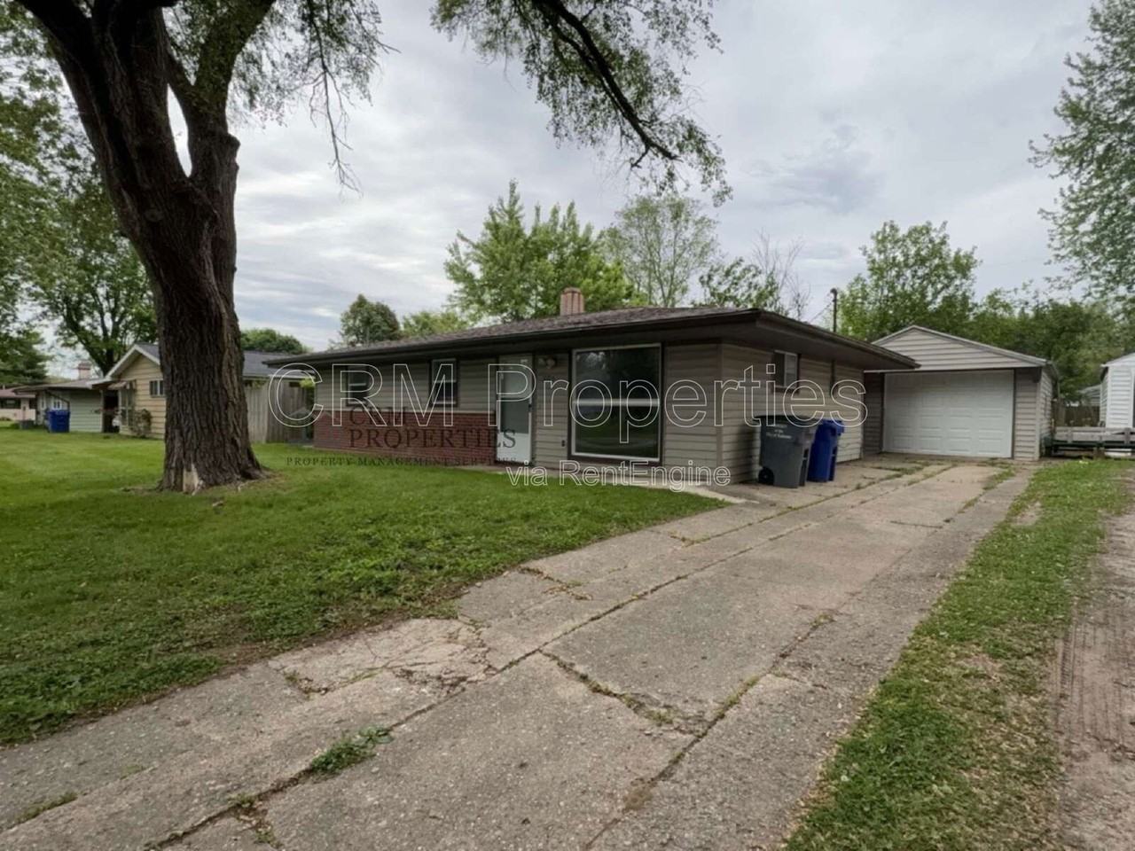 5104 Wea Dr - Photo 2 of 24