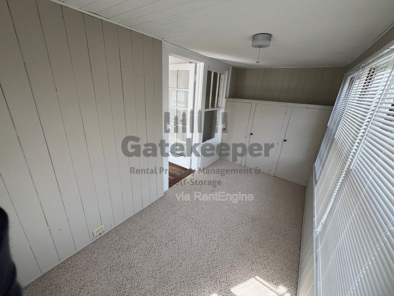 1802 Temple Ave #3-3 - Photo 5 of 11