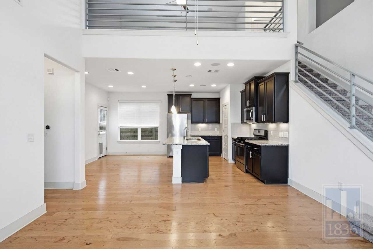 5901 Rubicon Run - Photo 2 of 50