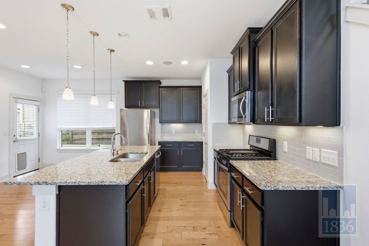 5901 Rubicon Run - Photo 5 of 50