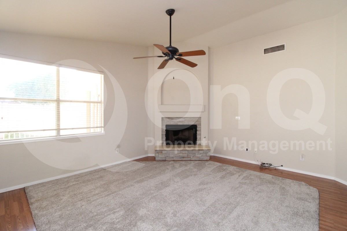 1221 W Jeanine Dr - Photo 7 of 22