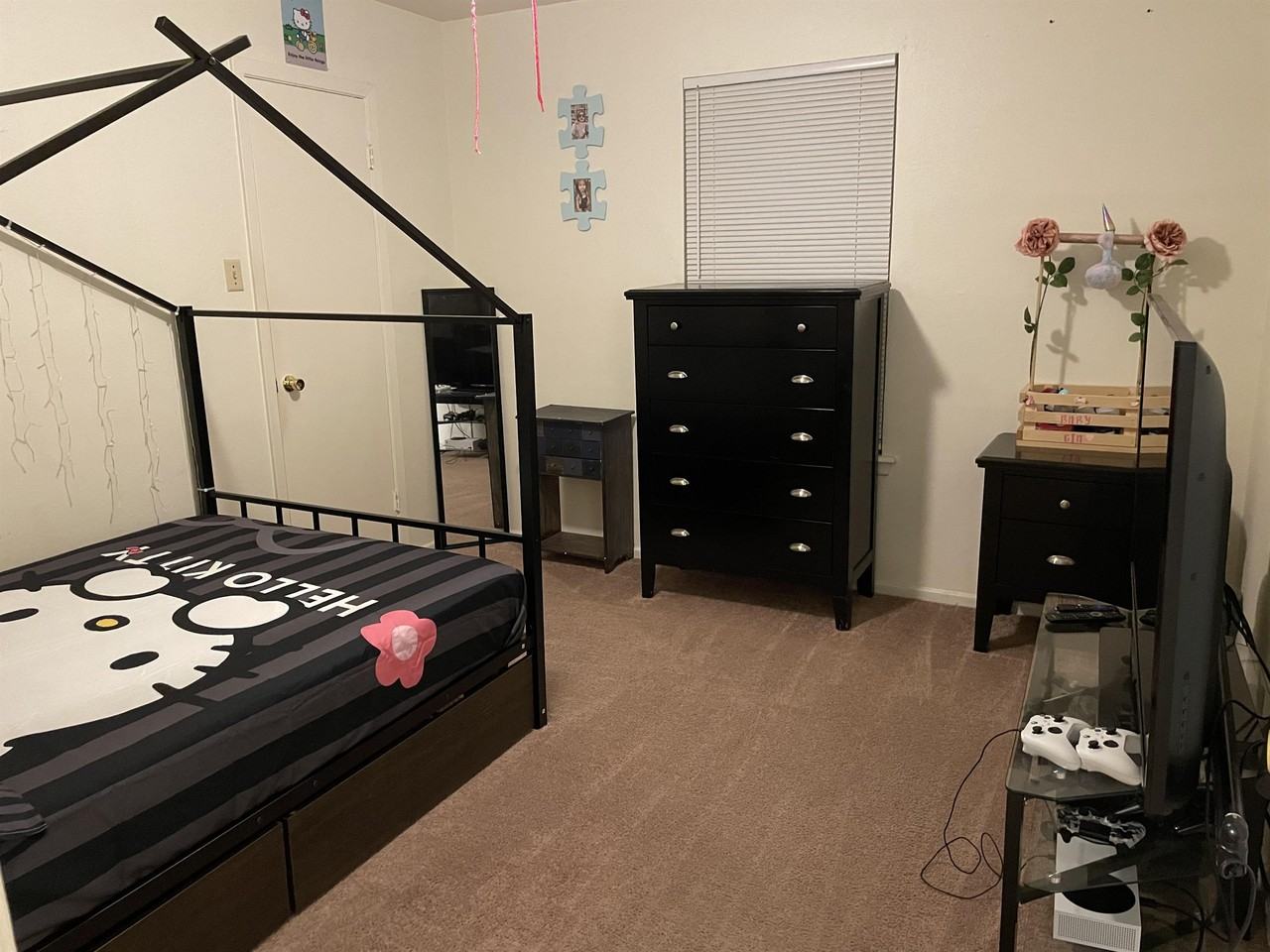 656 Mill St #B - Photo 2 of 17