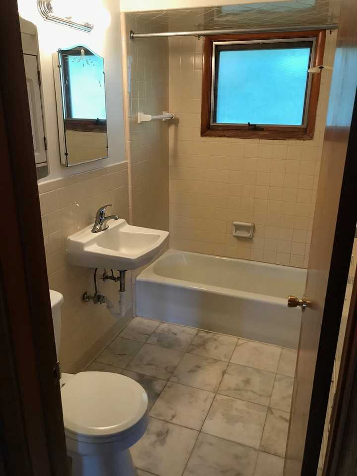 519 Glenwood Dr #4 - Photo 2 of 8