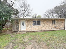 817 Zachry Dr - Photo 1 of 1