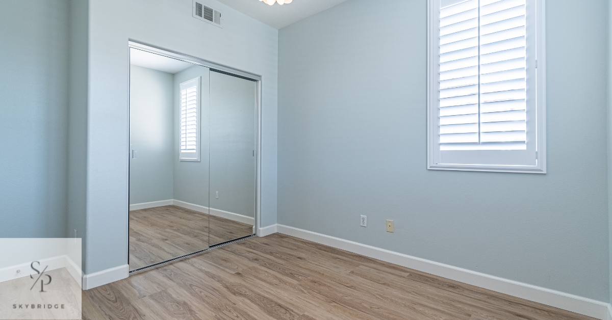 10016 Albee Ave - Photo 5 of 35