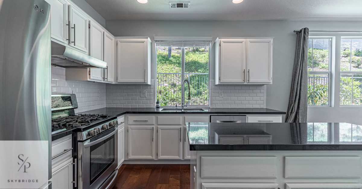 10016 Albee Ave - Photo 7 of 35