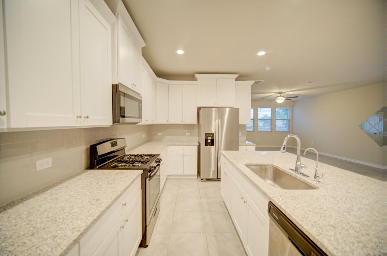 8842 White Crown - Photo 7 of 23