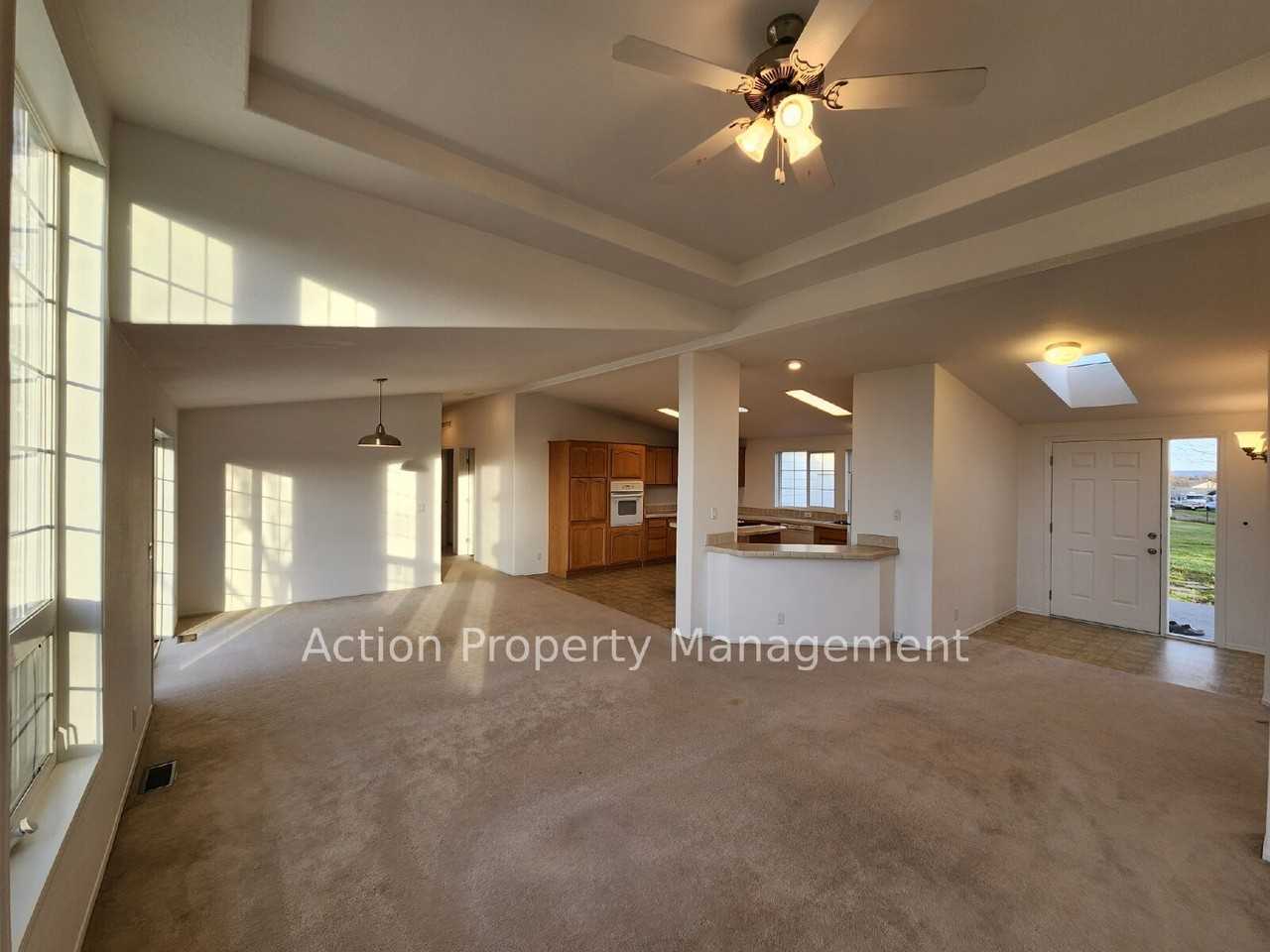 252 Eberle Ln - Photo 6 of 31