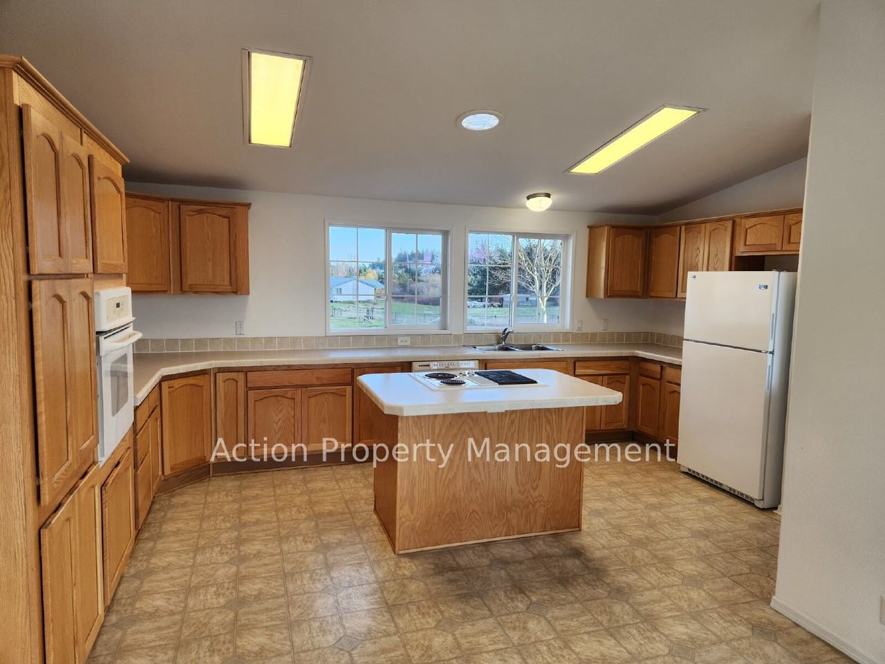 252 Eberle Ln - Photo 7 of 31