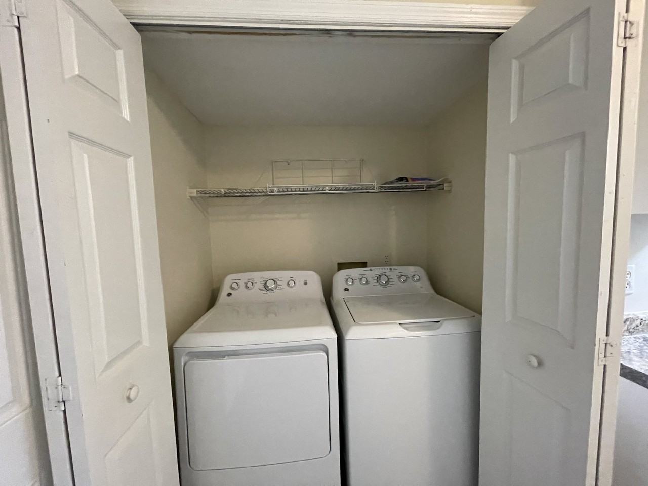 816 Lesa St - Photo 6 of 15