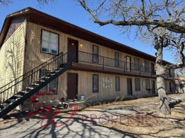 featured image of 1387 W Mcneill St #7