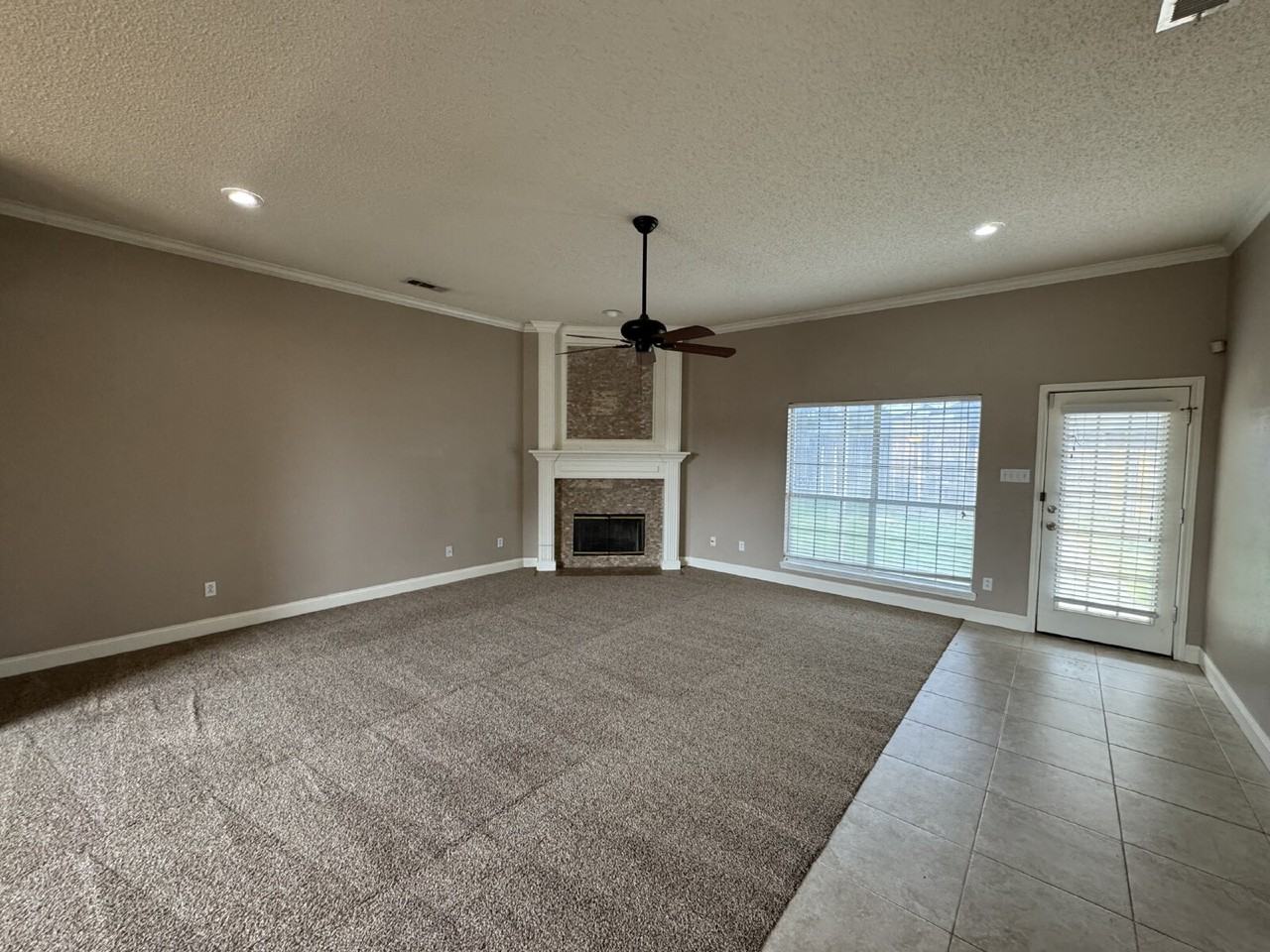 6604 Brentwood Ave - Photo 2 of 10