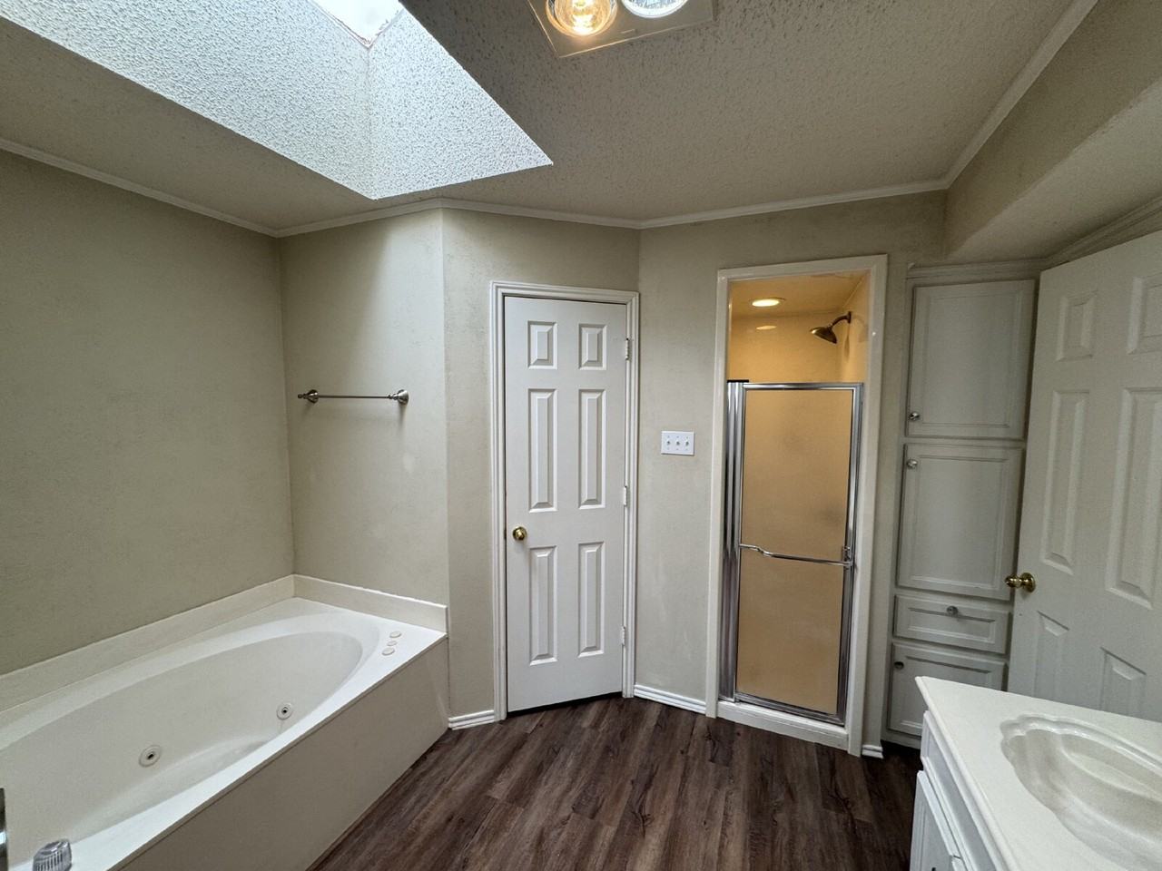 6604 Brentwood Ave - Photo 7 of 10