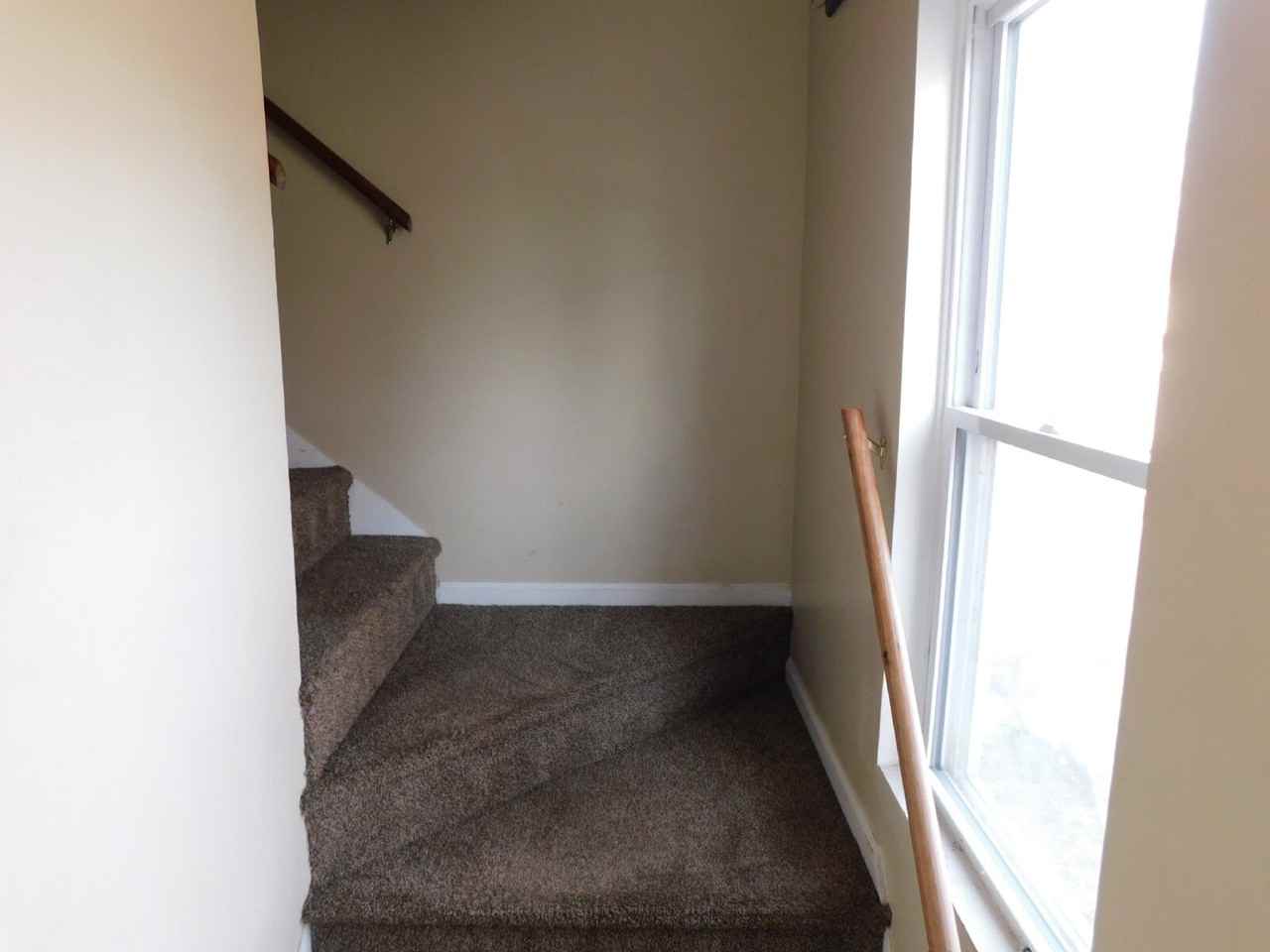 1116 Hancock St - Photo 2 of 9