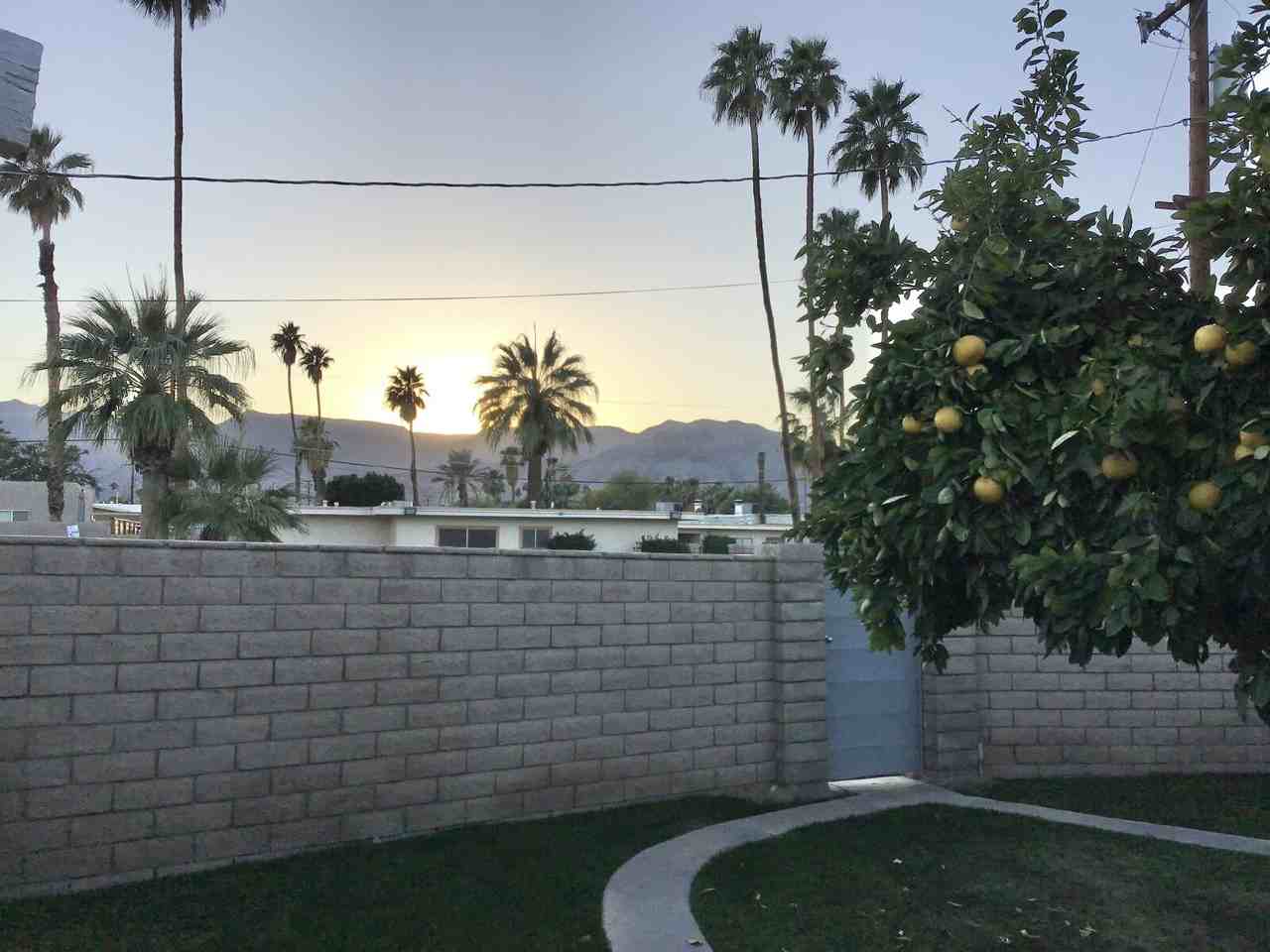 45402 Sunset Ln - Photo 2 of 7