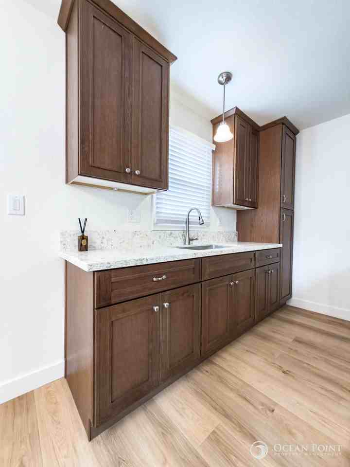 3404 Preble Ave - Photo 3 of 9