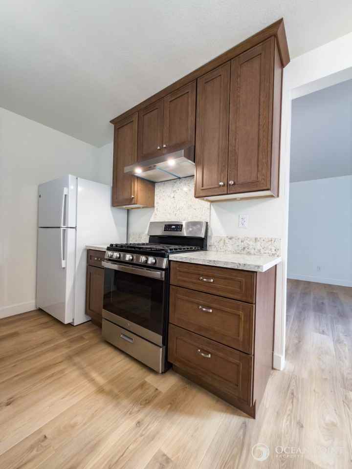 3404 Preble Ave - Photo 4 of 9