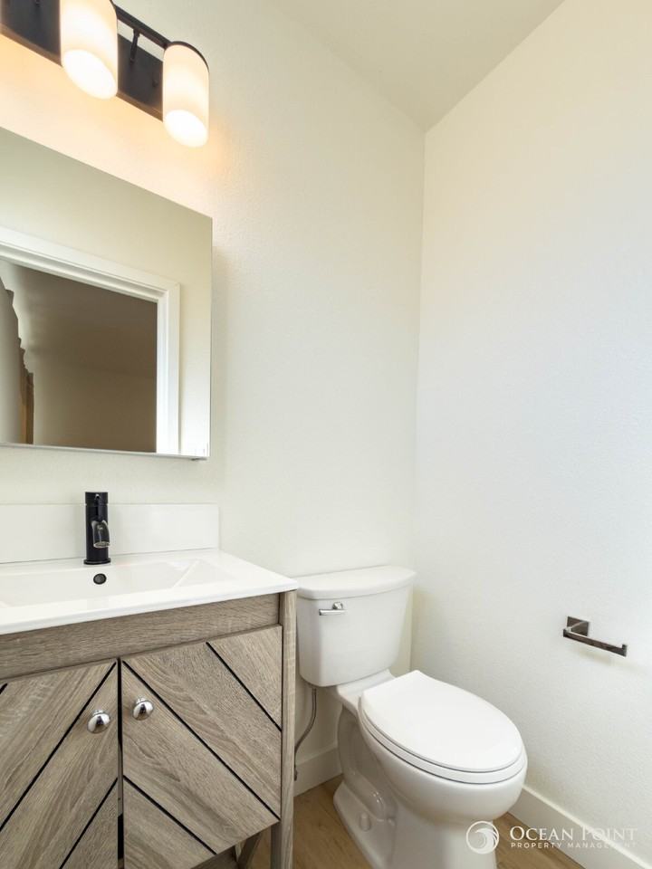 3404 Preble Ave - Photo 7 of 9