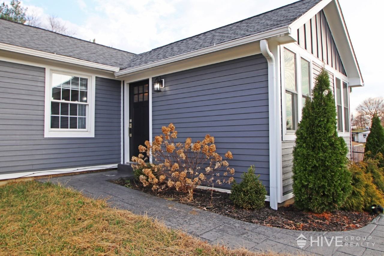 3205 Oak Ridge Rd - Photo 2 of 29