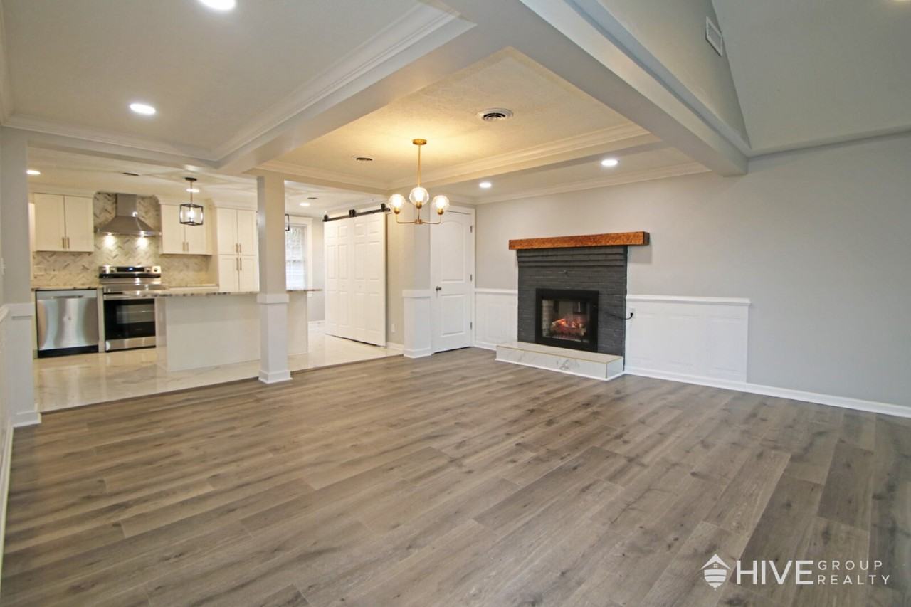 3205 Oak Ridge Rd - Photo 4 of 29