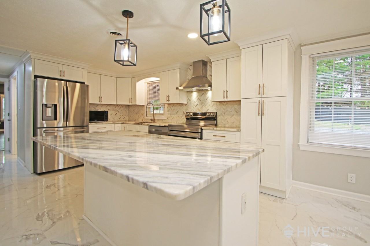 3205 Oak Ridge Rd - Photo 7 of 29