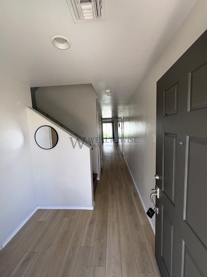 33912 S Farmers Way - Photo 5 of 24