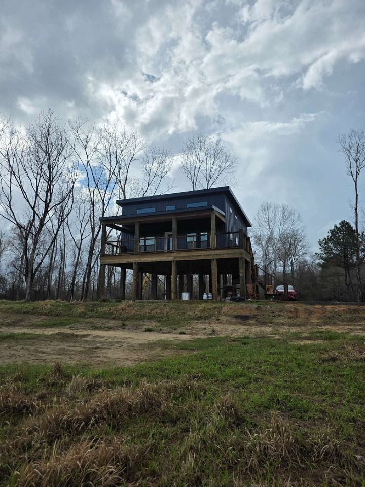 1160 Cottonwood Drive - Photo 2 of 22