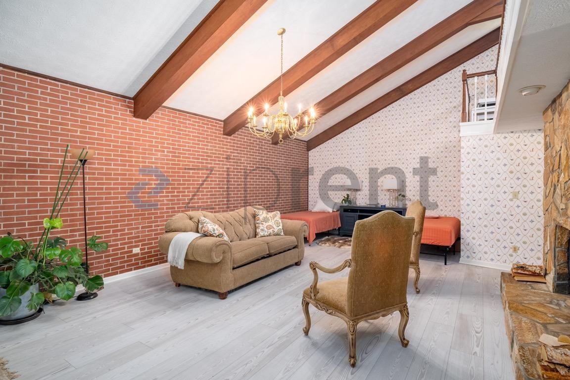 615 Pinecrest Dr - Photo 6 of 21