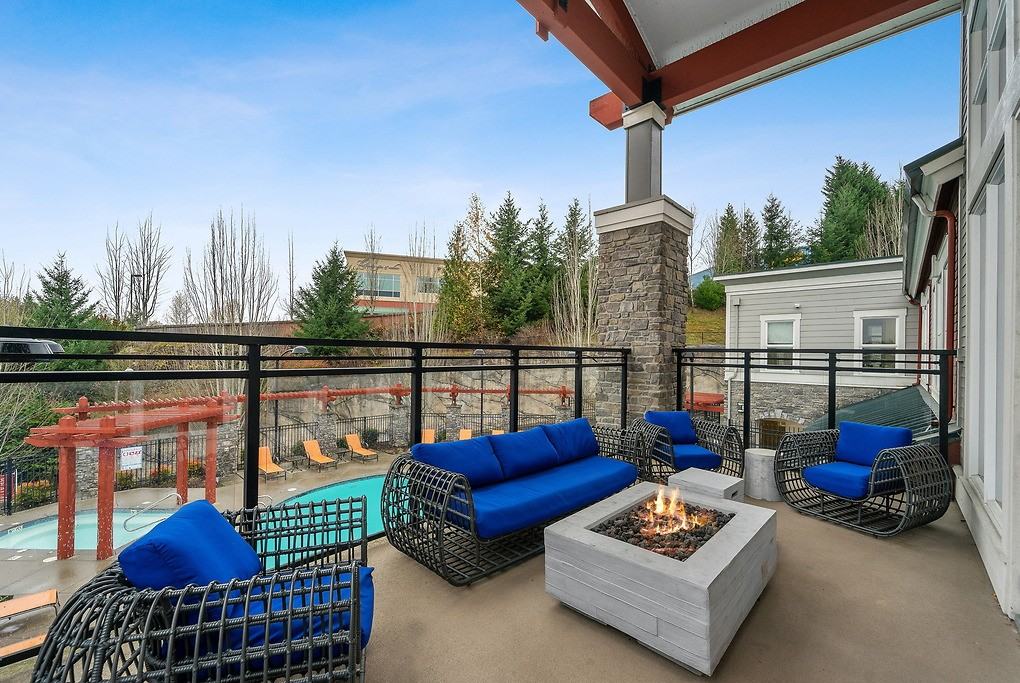 Beaumont - Photo 5 of 50