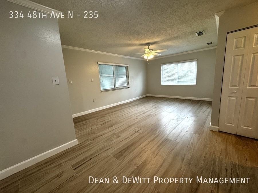 334 48th Ave N #235 - Photo 4 of 15