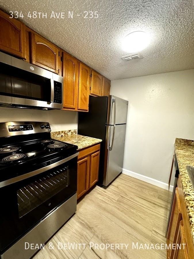 334 48th Ave N #235 - Photo 6 of 15