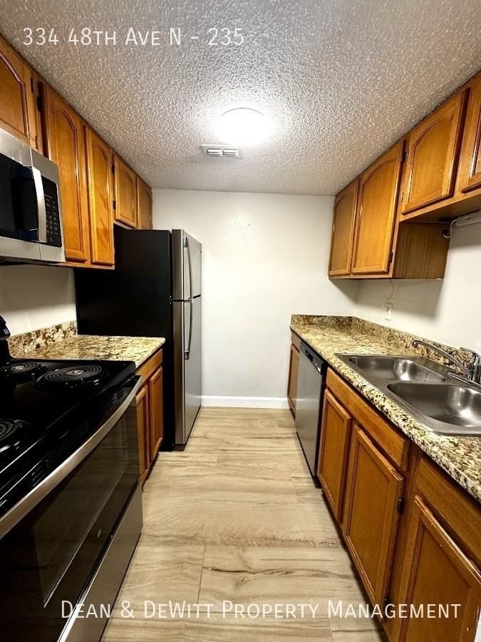 334 48th Ave N #235 - Photo 7 of 15