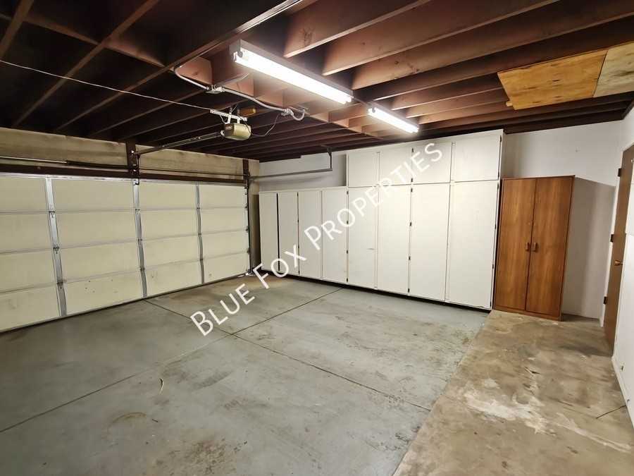 1201 N Tracy Ave - Photo 2 of 25