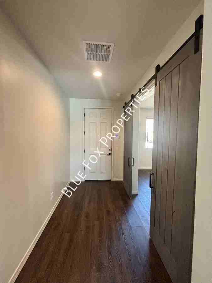 8454 N Lone Ranger Rd - Photo 3 of 35