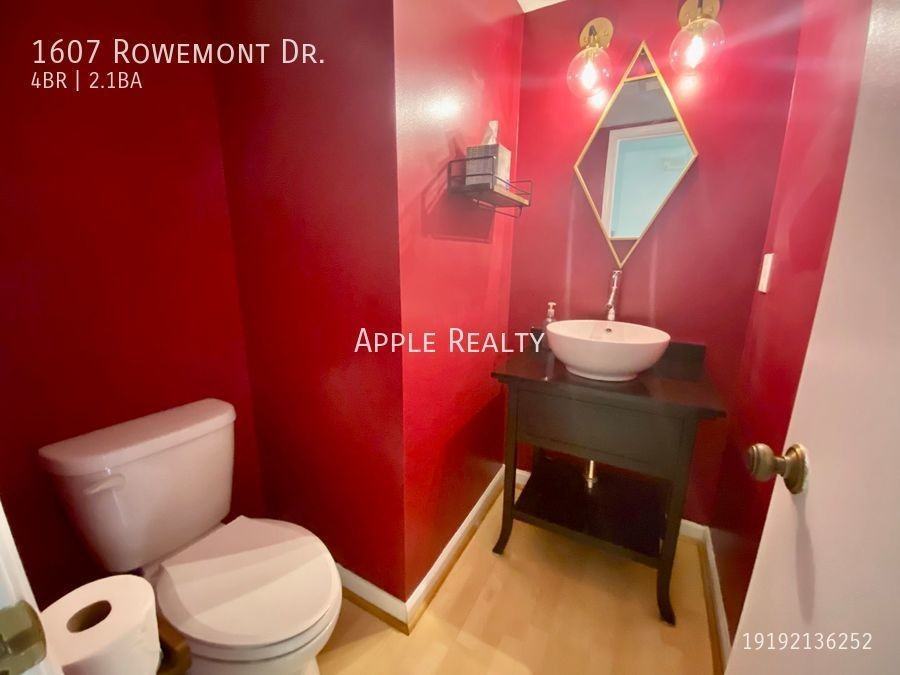 1607 Rowemont Dr - Photo 7 of 16