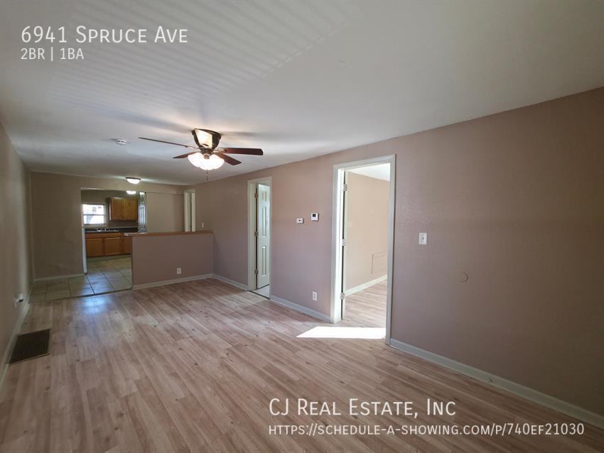 6941 Spruce Ave - Photo 3 of 10