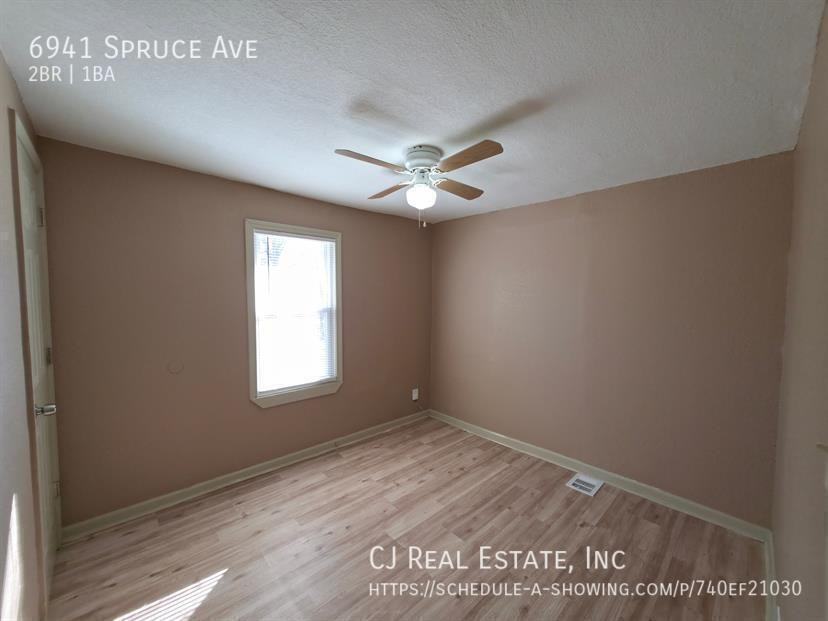 6941 Spruce Ave - Photo 7 of 10