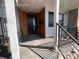 featured image of 3255 Ridge Ave #3