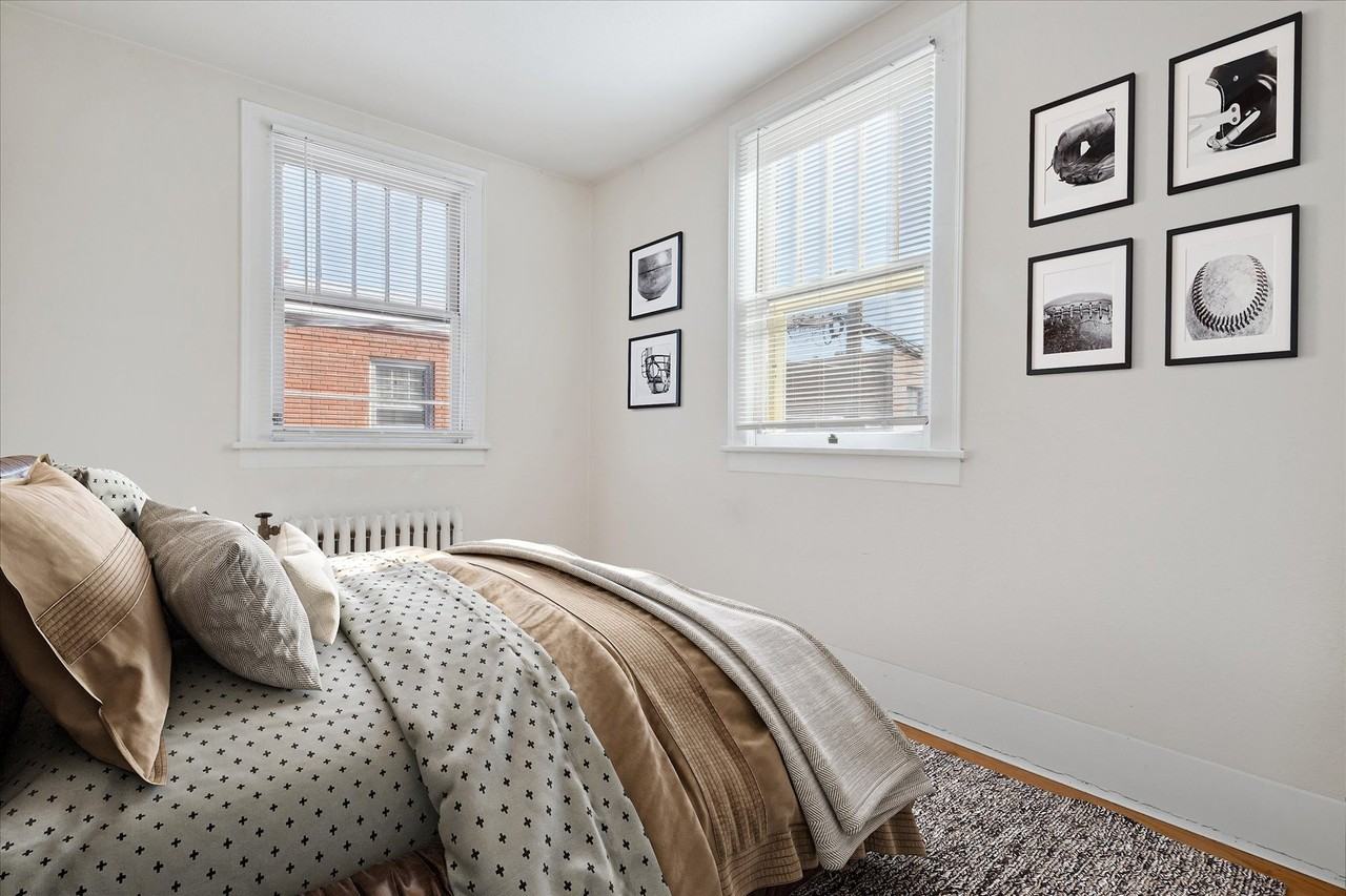 1030 N Pearl St #5 - Photo 2 of 6