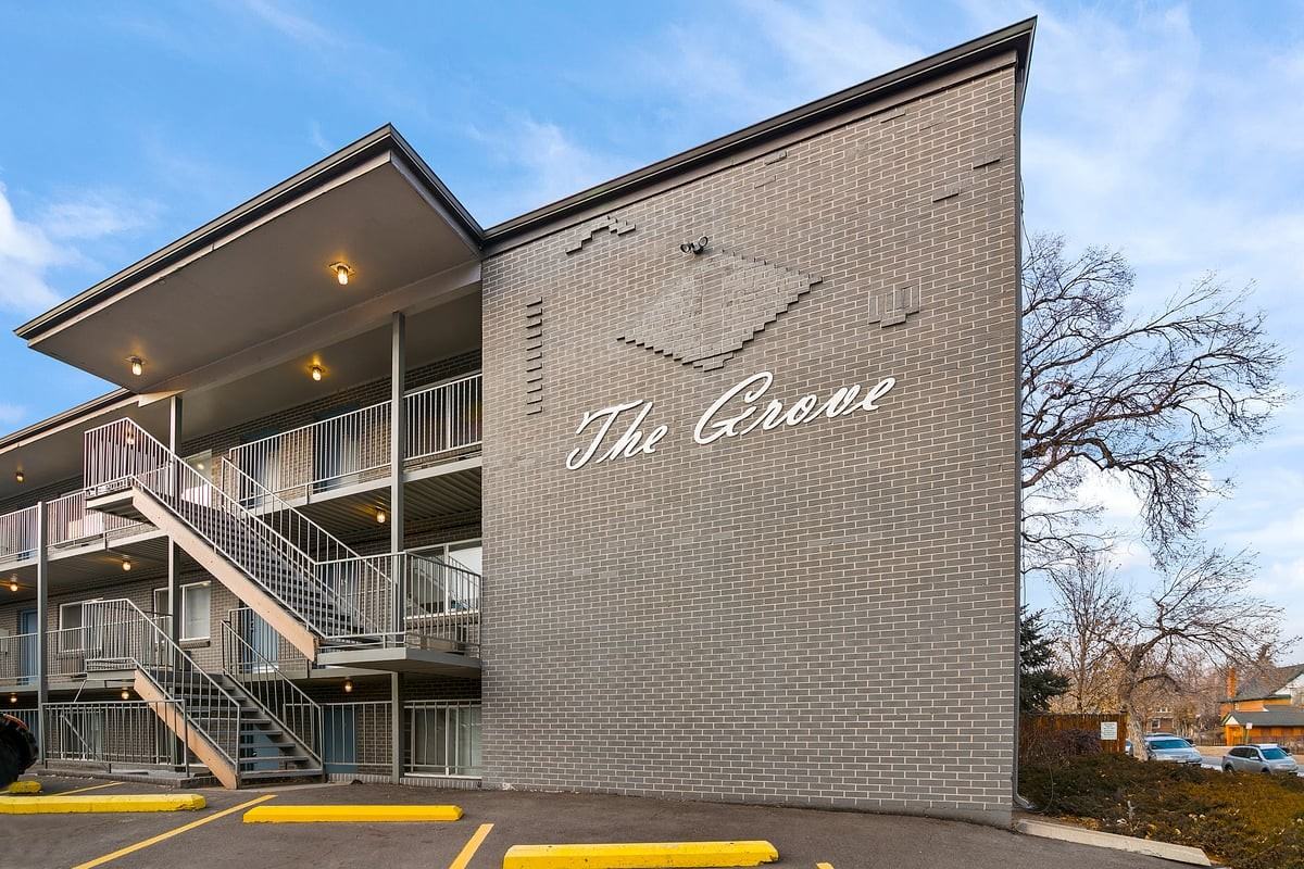 3111 W 22nd Ave #15 - Photo 4 of 15