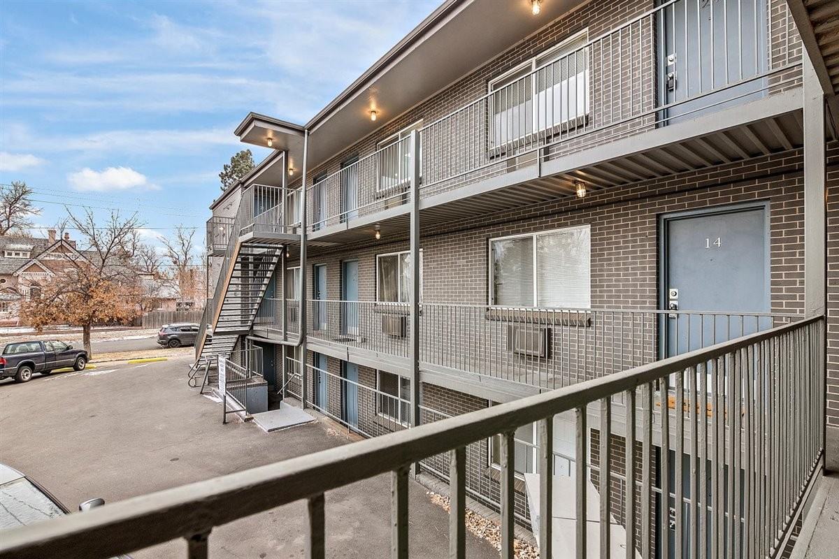 3111 W 22nd Ave #15 - Photo 5 of 15