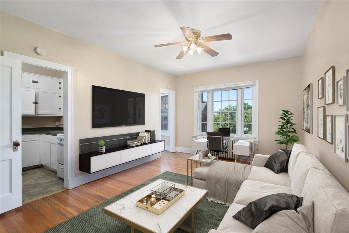 3279 Grove St #32 - Photo 6 of 19