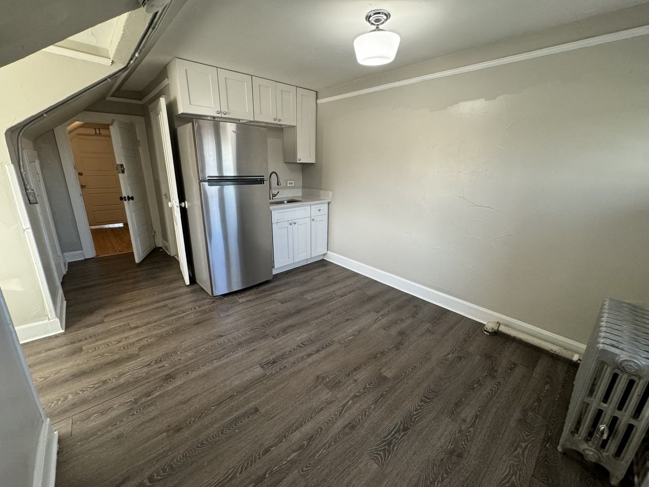 1075 N Clarkson St #13 - Photo 7 of 18